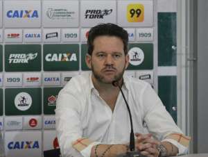 Série B: 'Planejamento é bola na rede', diz Argel em apresentação no Coritiba