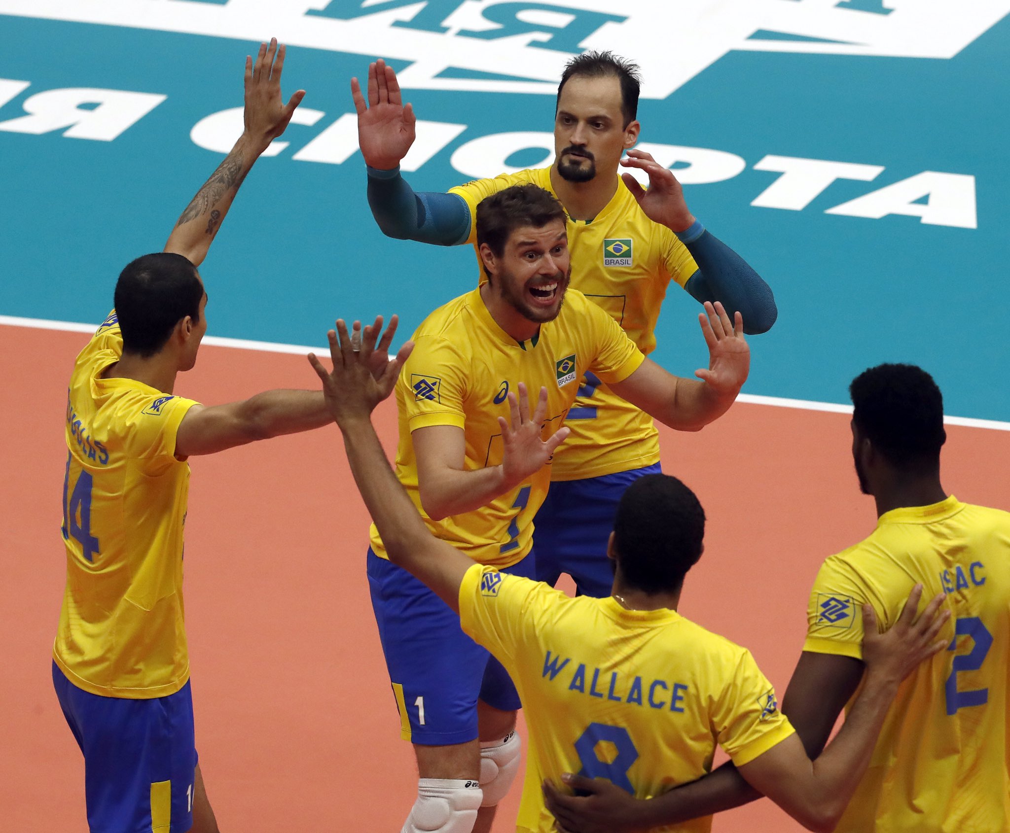 Mundial de Vôlei: Classificado, Brasil se reabilita e vence o Canadá no Mundial