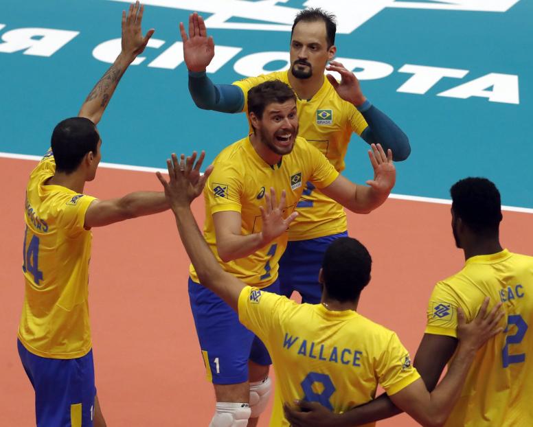 Brasil venceu o Canadá por 3 sets a 1 nesta segunda-feira