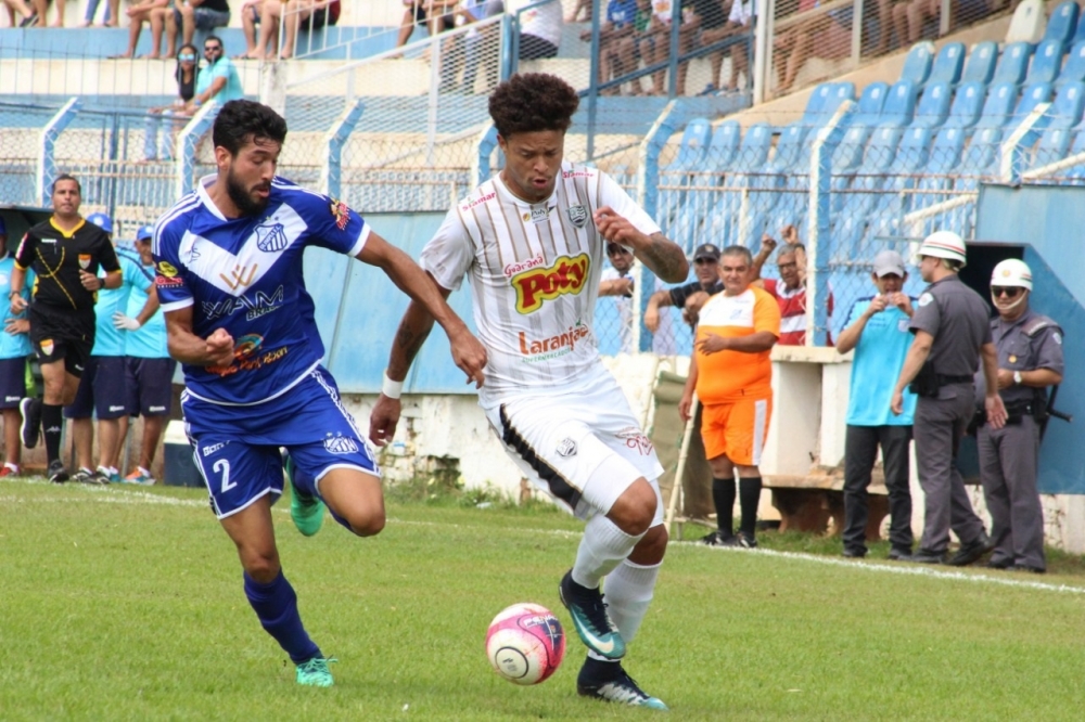 Copa Paulista: Com DM lotado, Olímpia anuncia ex-lateral de Macaé e Resende