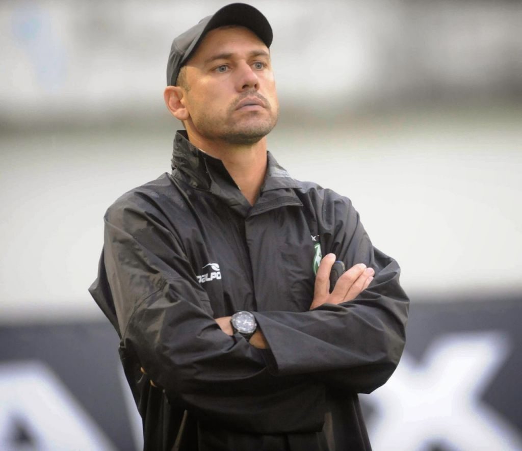 Paranaense: De olho em 2019, Maringá define data de apresentação do novo técnico