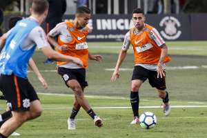 Gabriel espera que jogo contra o Inter coloque fim à oscilação do Corinthians