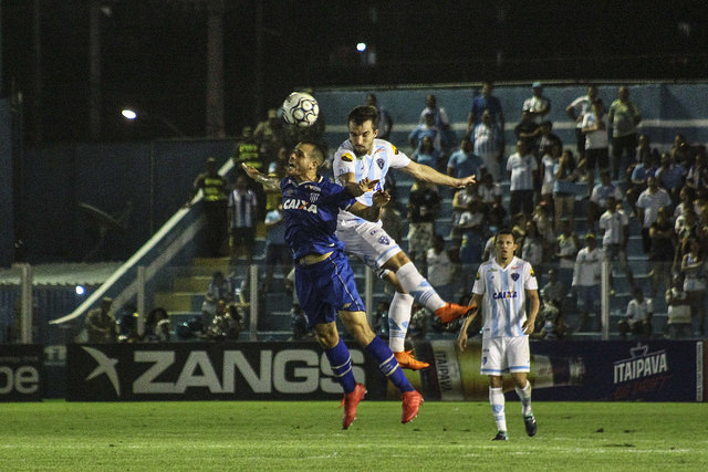 Série B: Volante do Paysandu destaca importância de triunfo sobre Criciúma