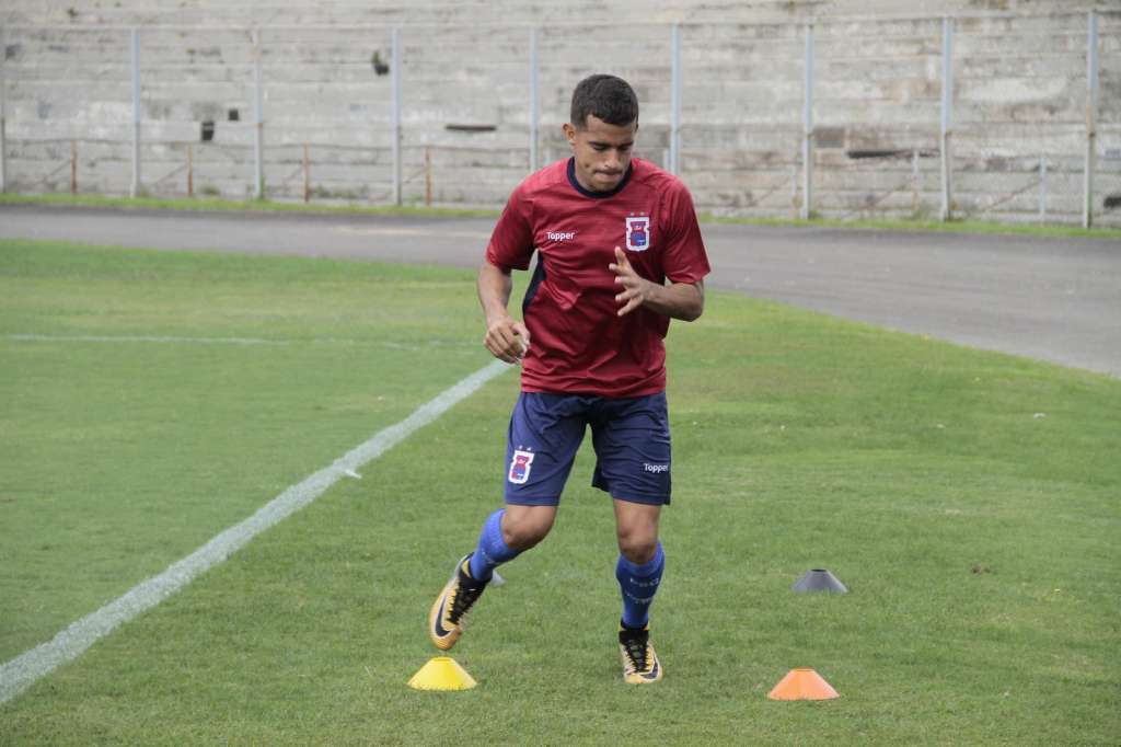 Torito González espera grande jogo do Paraná contra o Atlético-PR em clássico pela Série A do Brasileiro