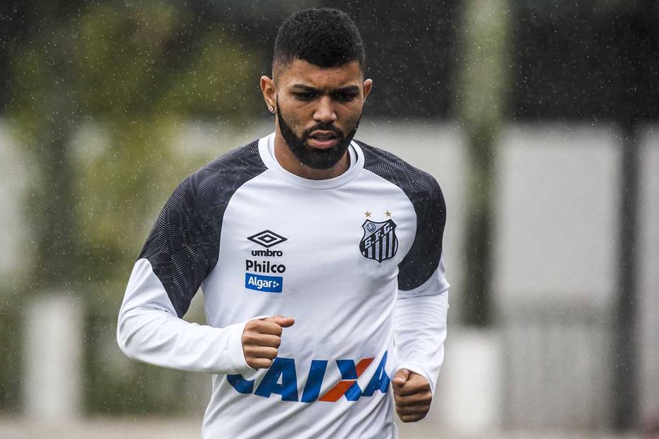 Gabriel revela desejo de continuar no Santos em 2019, mas admite dificuldade