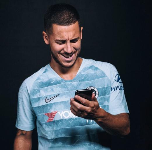 Chelsea não terá o belga Hazard na primeira rodada