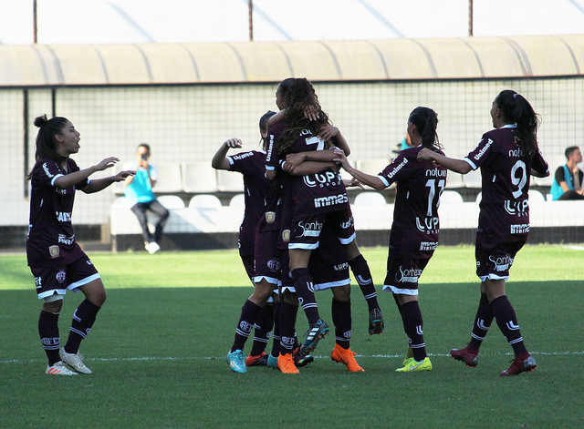 BRASILEIRO FEMININO: Favorito é eliminado, Ponte também cai e Flamengo goleia