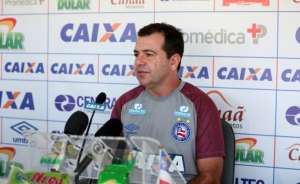 Enderson destaca força do Bahia e prevê duelo difiícil contra Botafogo