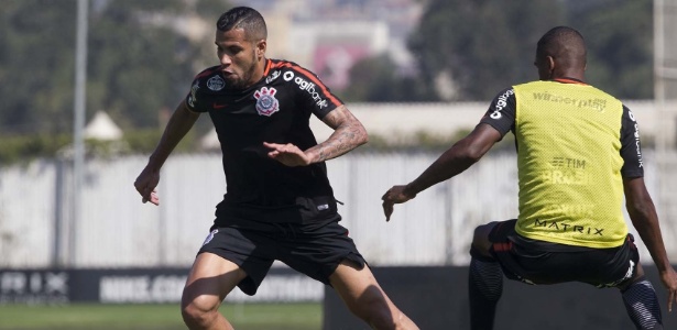 Jonathas tem lesão confirmada e desfalca o Corinthians no domingo contra o Inter