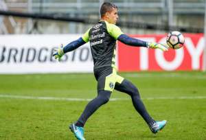 Grohe alerta Grêmio sobre duelo contra o Ceará: 'É preciso ter muito cuidado'
