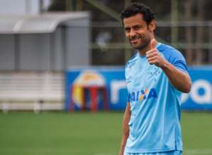 Mano confirma Cruzeiro alternativo no domingo e deve escalar Sassá no ataque