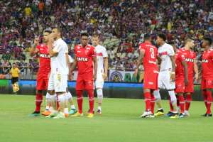 Série B: Éderson desabafa após vitória do Fortaleza: 
