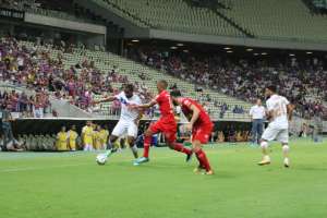 Série B: Naylhor critica árbitro após derrota do Vila Nova: 