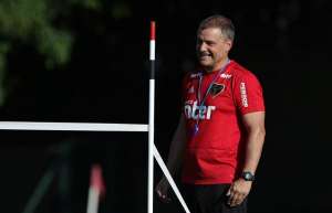 São Paulo recebe o América-MG de olho em respiro raro na liderança