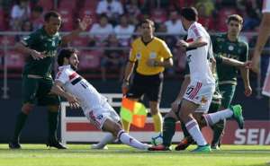 Hudson revela cansaço do São Paulo no 2º tempo e admite decepção com empate