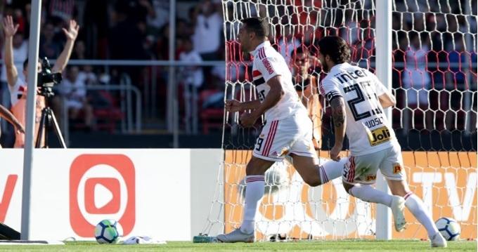 Aguirre admite preocupação após empate do São Paulo: ‘Jogando assim será difícil’