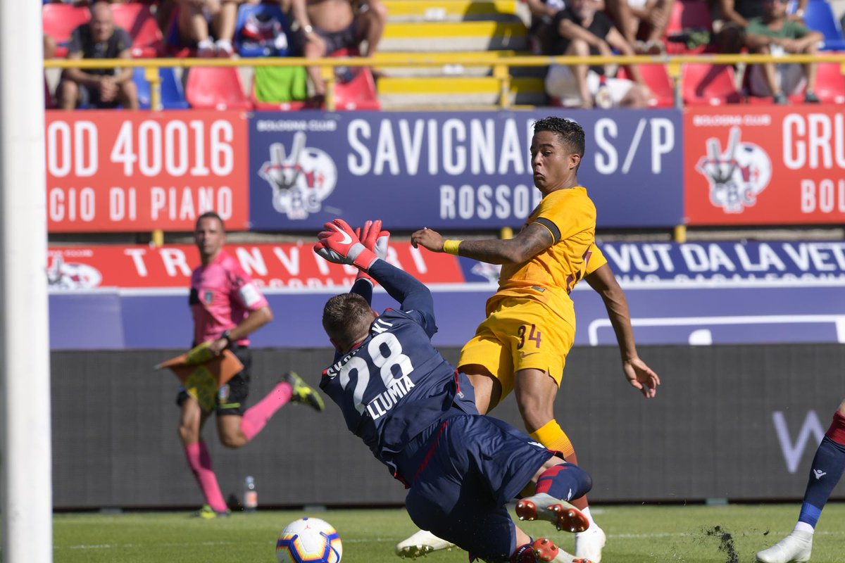 ITALIANO: Bologna ganha a primeira e aumenta a crise na Roma; Lazio goleia