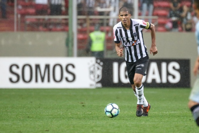 Leonardo Silva admite ‘incômodo’ com 6º lugar do Atlético-MG no Brasileirão
