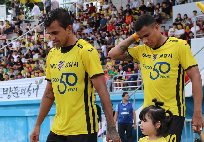 Coreano: Meia fala sobre bom momento do Jeonnam Dragons e destaca evolução