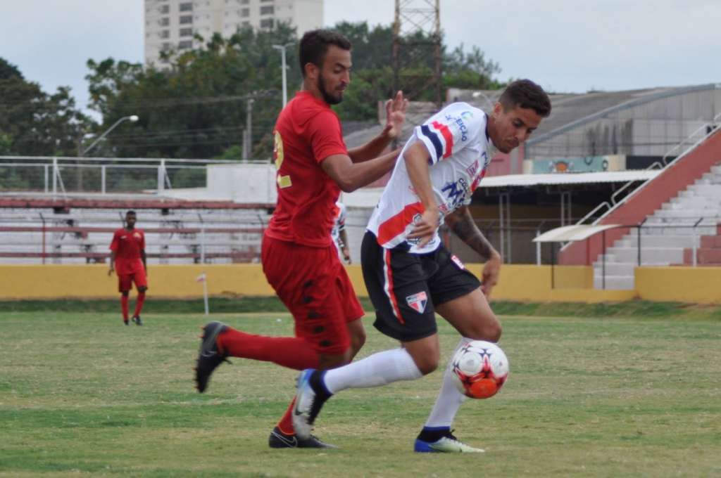 Primavera faz promoção de ingressos e técnico pede estádio cheio (Foto: Manoel Messias)