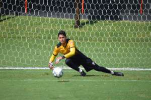 Série B: Jefferson prega 