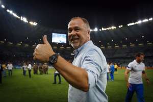 Após agressão, Mano deixará Sassá fora de reencontro entre Cruzeiro e Palmeiras