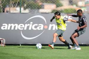 Uruguaio Terans busca espaço e quer novas oportunidades no time titular do Atlético-MG