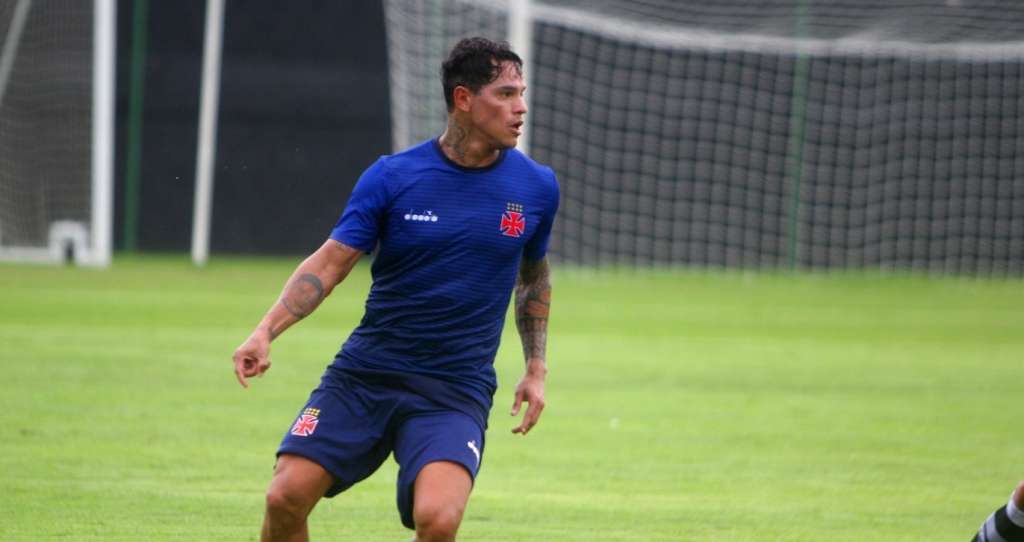O meia Giovanni Augusto entrou no segundo tempo e deu uma nova cara ao Vasco da Gama