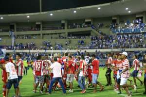 Série B: STJD surpreende e decide Clássico das Multidões com torcida única
