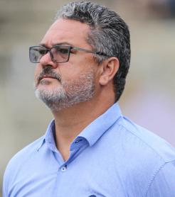 Micale briga contra jejum