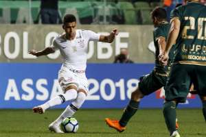 'Fiquei muito feliz pelo desempenho', diz Jair Ventura após empate em Minas