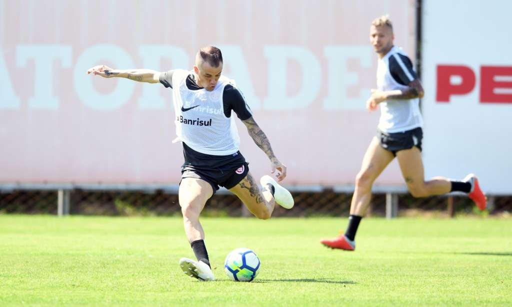 Após perder embalo, Inter recebe Vitória com esperança de reassumir a ponta 2 0002050345268 img