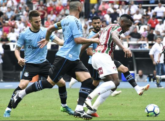 Grêmio venceu Fluminense no Maracanã