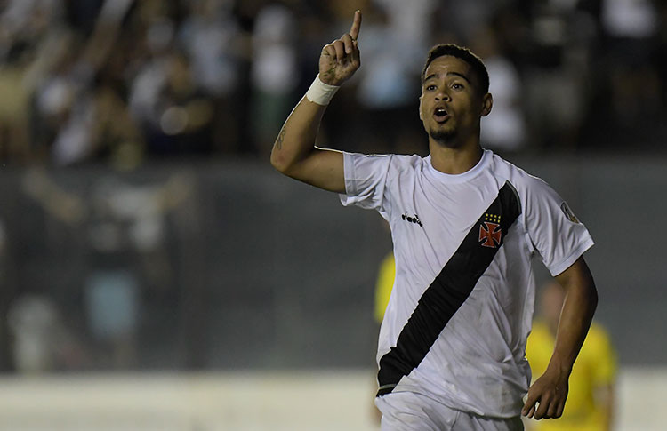 Yago Pikachu lamenta empate do Vasco contra lanterna Paraná: “Sentimento de frustração”