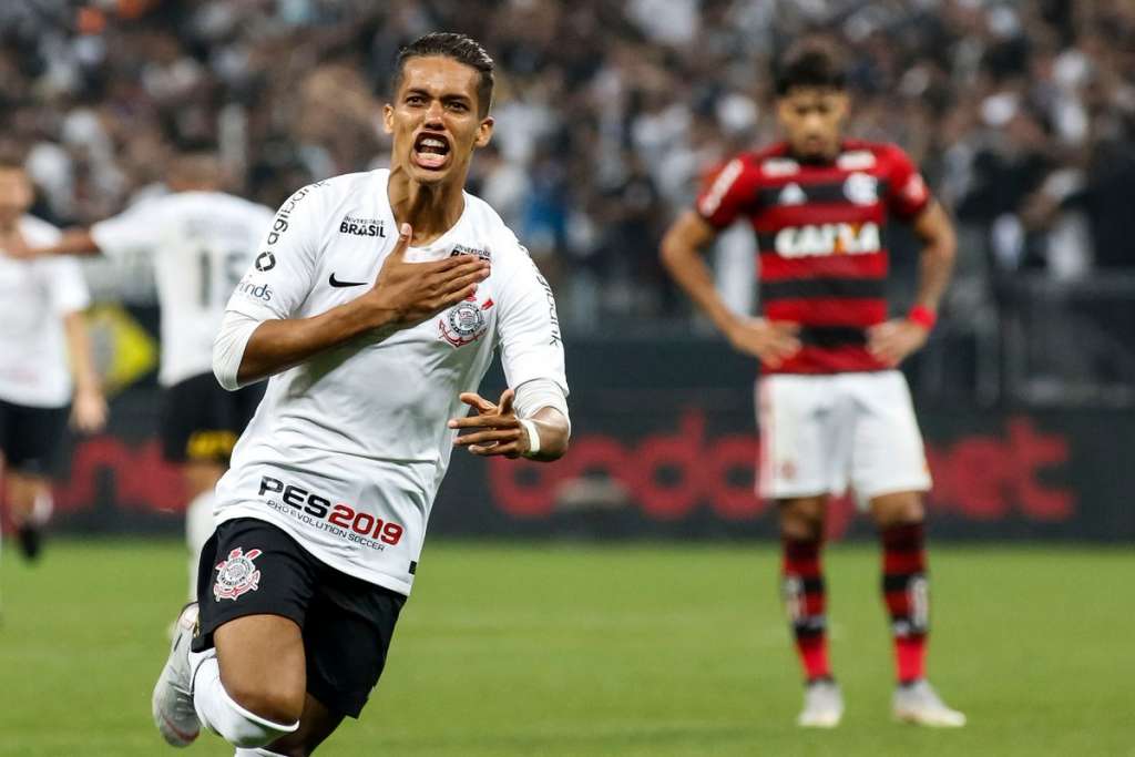 Pedrinho segue cercado de expectativas no Timão. (Foto: Rodrigo Gazzanel / Agência Corinthians)