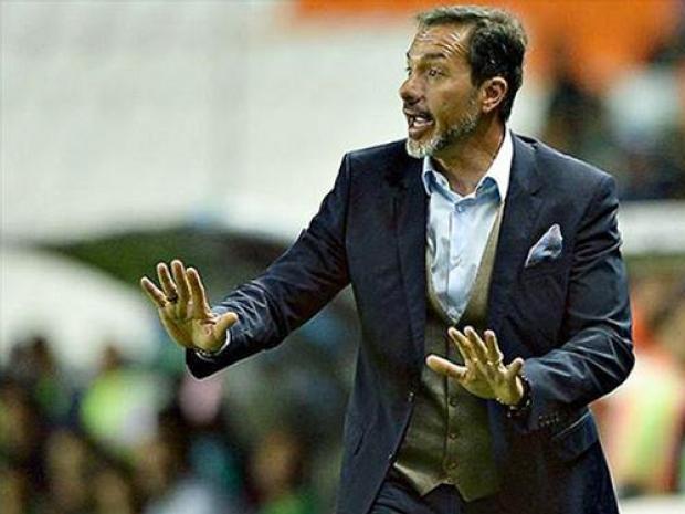 Matosas atuou como jogador pelo São Paulo, além de Atlético-PR e Goiás