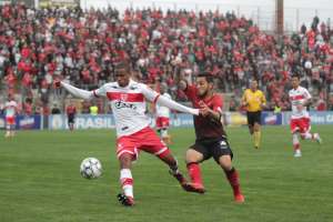 Série B: Versátil, Alex Ruan diz que o importante é 'estar entre os 11' no Brasil-RS