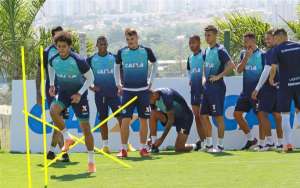 Série B: Com 19 jogadores em fim de contrato, Goiás ainda não discutiu renovações