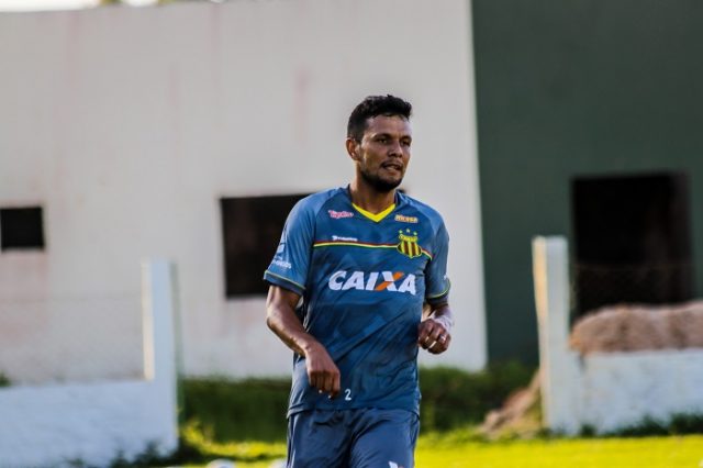 Série B: Com tempo para treinar, meia quer Sampaio com pontaria afiada