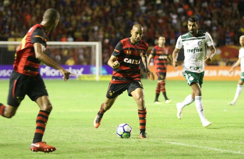 Após goleada fora de casa, Sport tenta se reabilitar na Ilha do Retiro