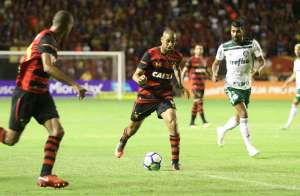 Após goleada fora de casa, Sport tenta se reabilitar na Ilha do Retiro