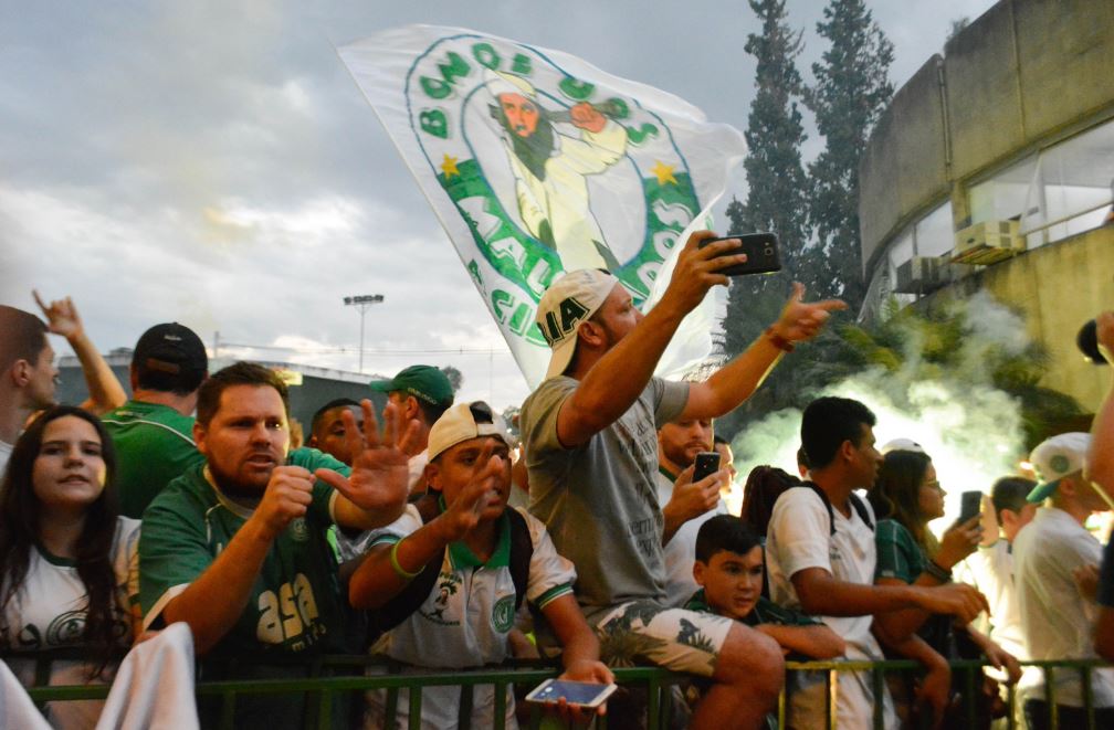 Série B: Bugrinos esgotam ingressos e diretoria consegue carga extra