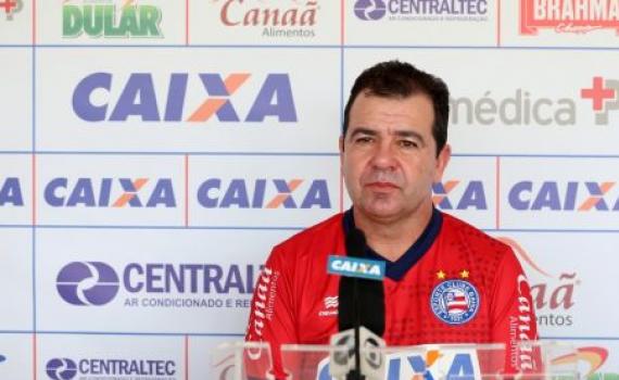 Enderson Moreira deu coletiva nesta quinta-feira, após classificação contra o Botafogo (Foto: esporteclubebahia.com.br)
