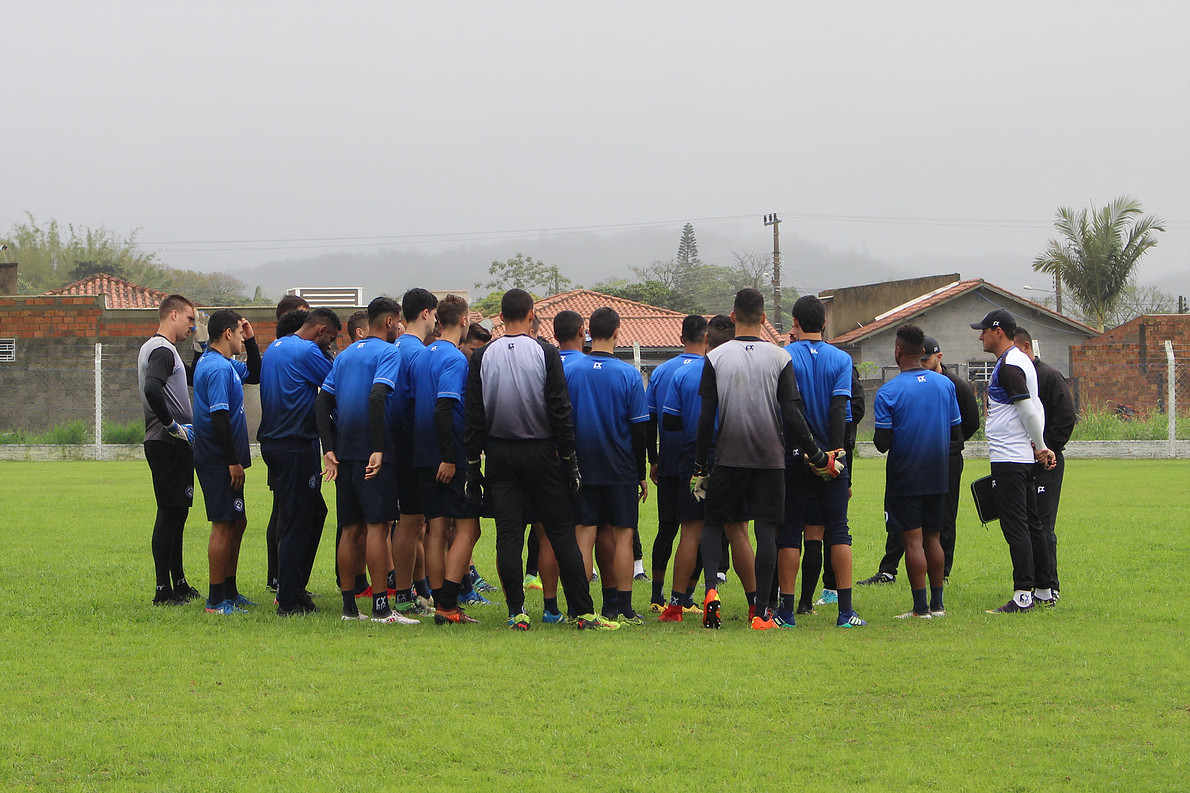 Copa SC: Focado em manter 100%, Tubarão encara Brusque e busca 3ª vitória seguida