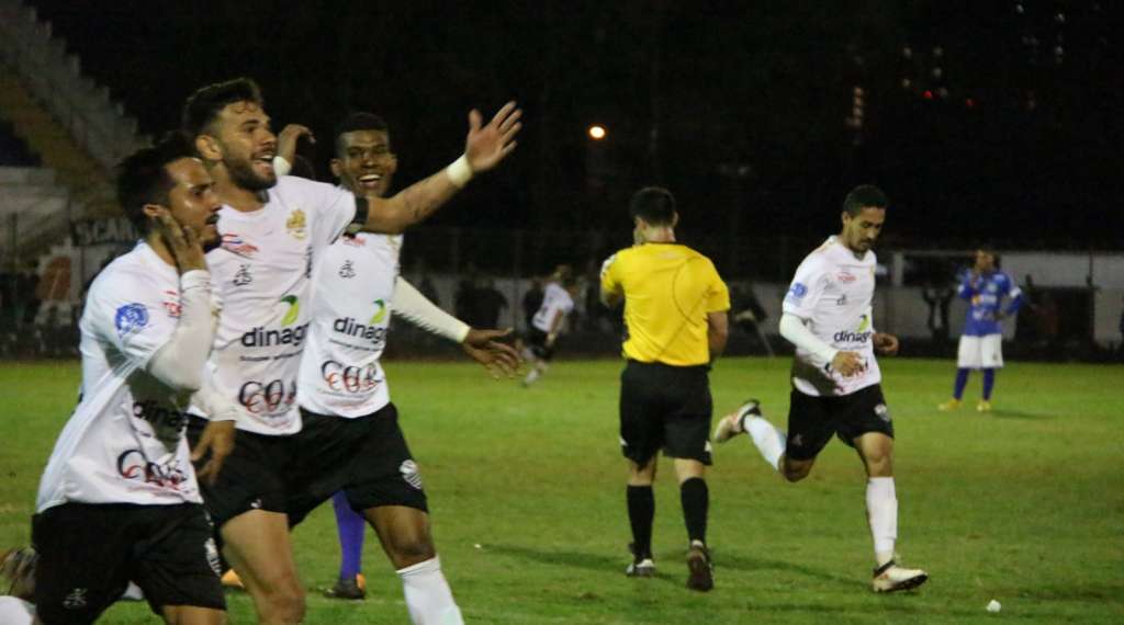 Com entrevistas exclusivas, FI traz as melhores notícias desta reta final