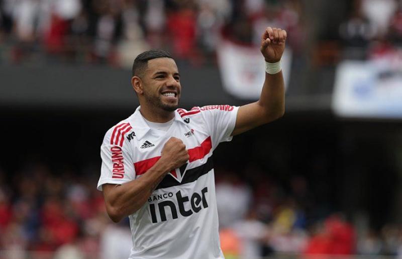 Bruno Peres espera reencontrar a vitória neste sábado, no clássico contra o Palmeiras (Foto: Divulgação/São Paulo FC)