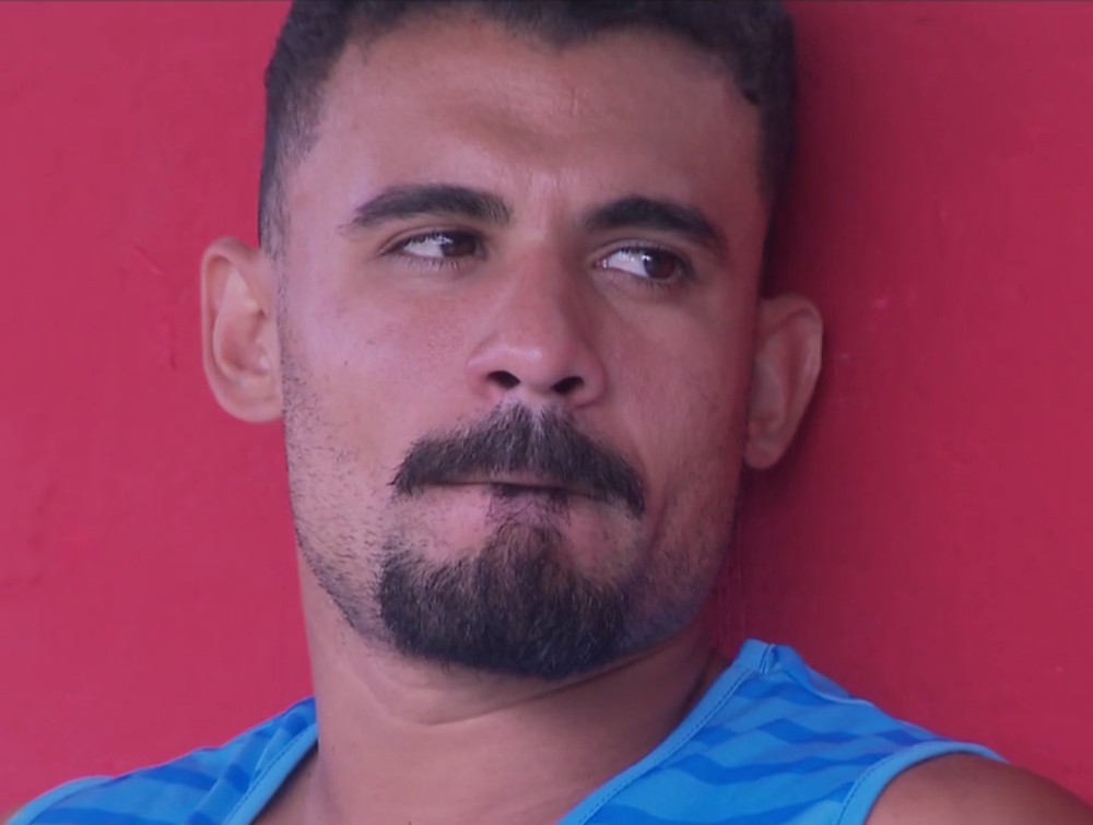 Jogador que tentou manipular resultado no Campeonato Paranaense é banido do futebol