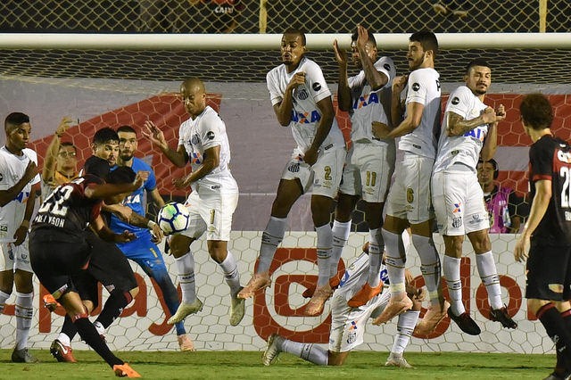 Bruno Henrique diz que Cuca é responsável por ascensão santista: ‘Abençoado’