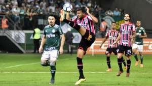São Paulo e Palmeiras se enfrentam em busca de retomada e afirmação