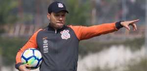 Jair Ventura sobre derrota para o Flamengo: 'Não pode nos abater para a final'